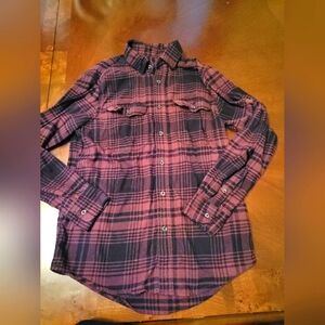 💎!!7/$25.!!💎Holiday Button Down!